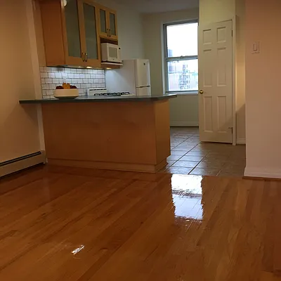 Rented by Aida Home Realty | media 20