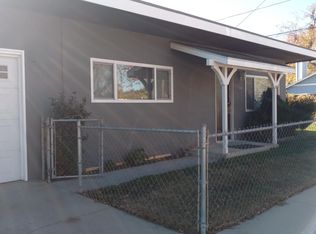 834 20th St, Paso Robles, CA 93446
