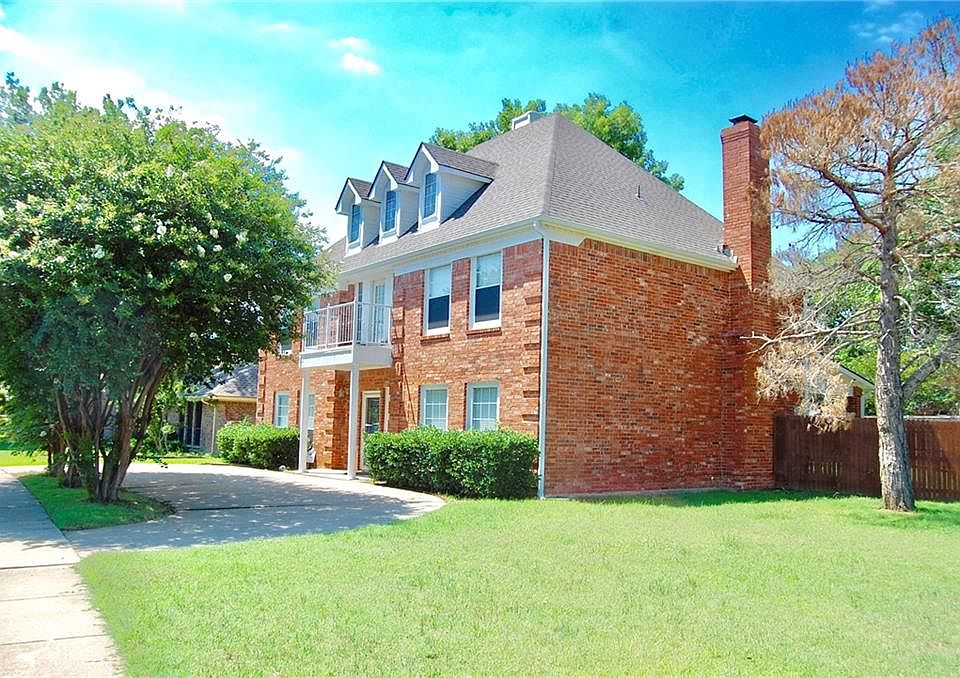 1st image of 3318 Creekbend Dr