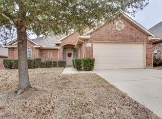 5832 Sugar Maple Dr, Fort Worth, TX 76244