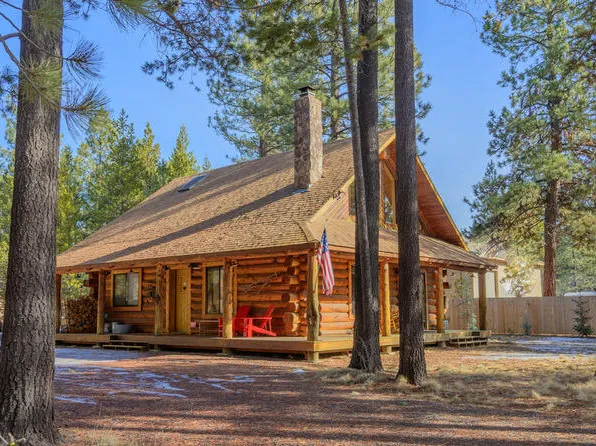17208 Blue Heron Dr, Bend, OR 97707