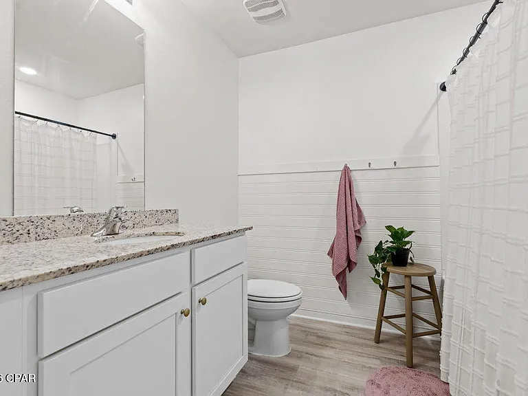 6587 Kettles St — Photo 17