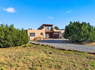 8 Carlito Rd, Santa Fe, NM 87508