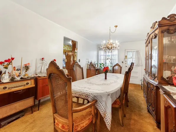 235 East 88th Street image 3 of 14