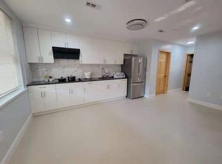 432 N 9th St #1, Philadelphia, PA 19123