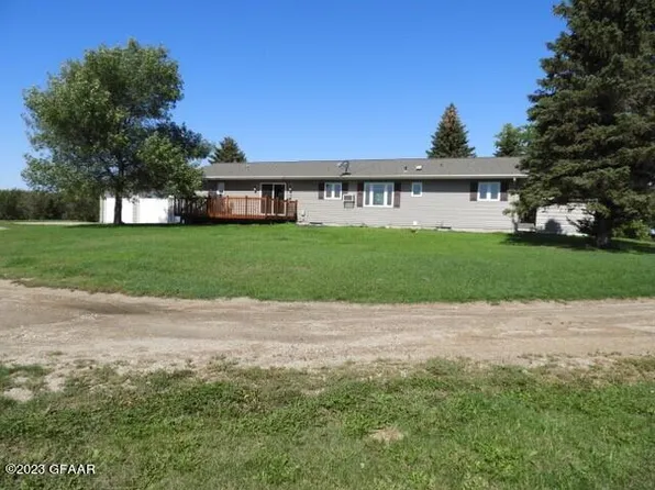 10828 53rd St NE, Brocket, ND 58321