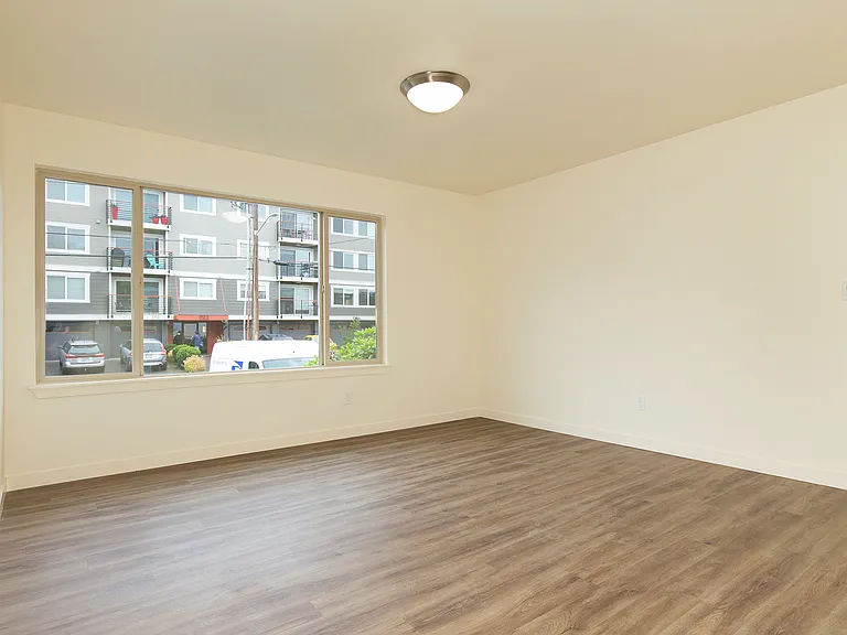 2237 Apartments - Located in the Heart of Ballard — Photo 48