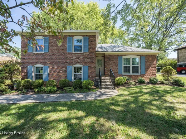 4719 Nottinghamshire Dr, Jeffersontown, KY 40299