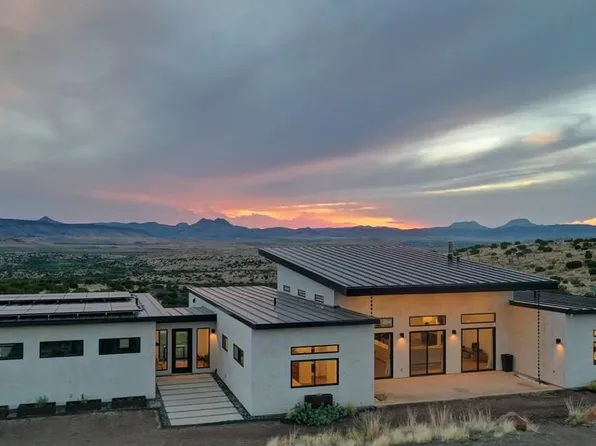 28 Scenic Ridge Rd S, Alpine, TX 79830
