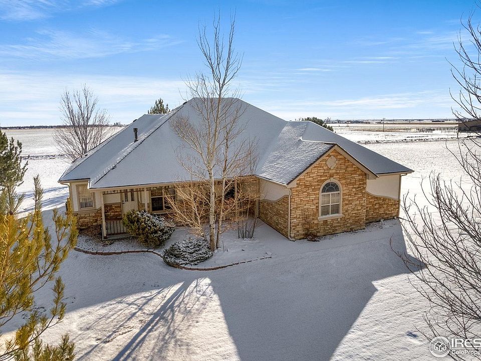 1st image of 15 Trailside Dr