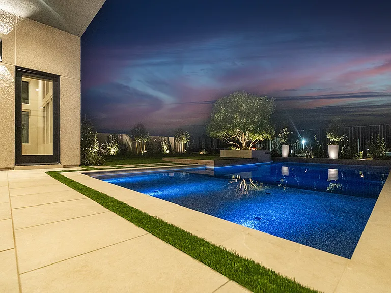 10949 Rossa Peak Ave — Photo 81