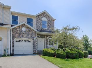 47 F Houston Taylor Ct, Morris Plains, NJ 07950