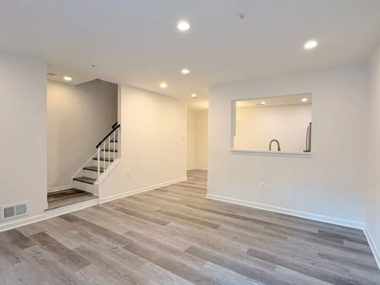13941 Highstream Pl — Photo 6