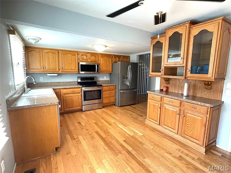 160 Lucerne Place Dr — Photo 6