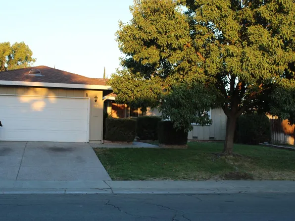 8055 Grandstaff Dr, Sacramento, CA 95823