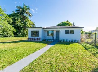 867 SW 1st St, Florida City, FL 33034