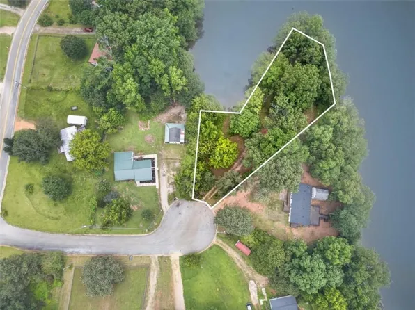 26 Wildflower Cv #26, Carrollton, GA 30116