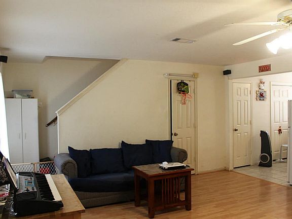5th image of 8617 Mapletwist St