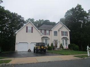 43 Emerald Dr, Egg Harbor Township, NJ 08234