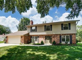 6321 Millbank Dr, Dayton, OH 45459