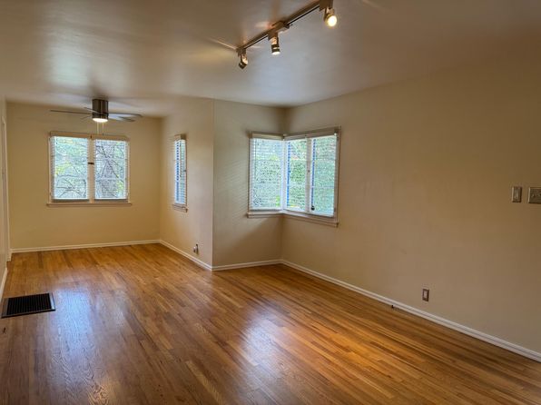 (undisclosed Address)