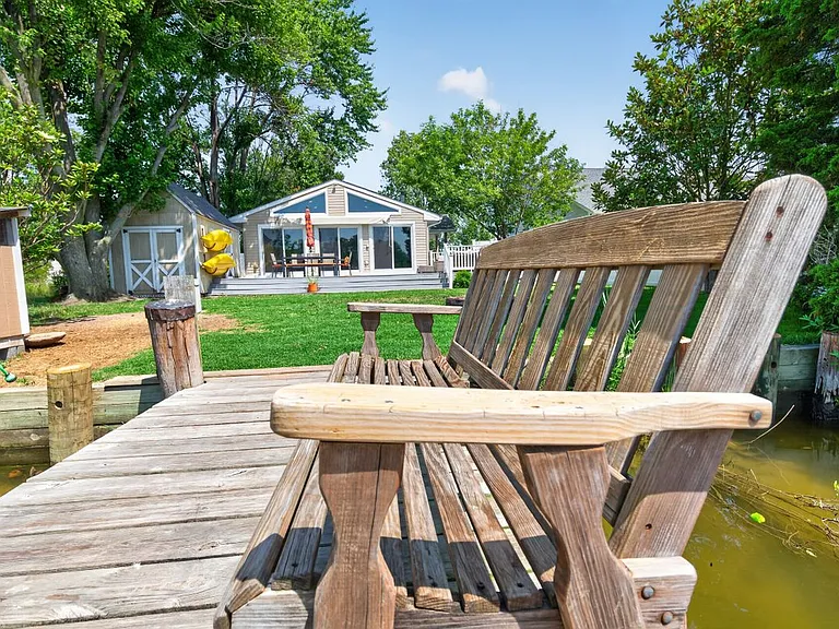 1035 Chester River Dr — Photo 27
