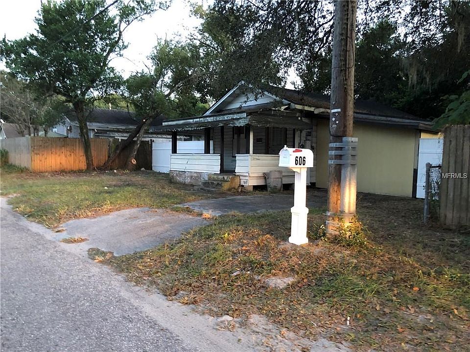 2nd image of 606 W Yukon St