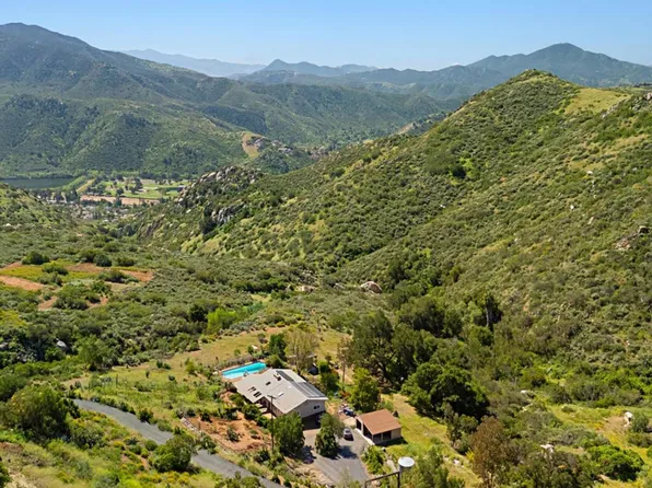 3333 Suncrest Blvd, El Cajon, CA 92021