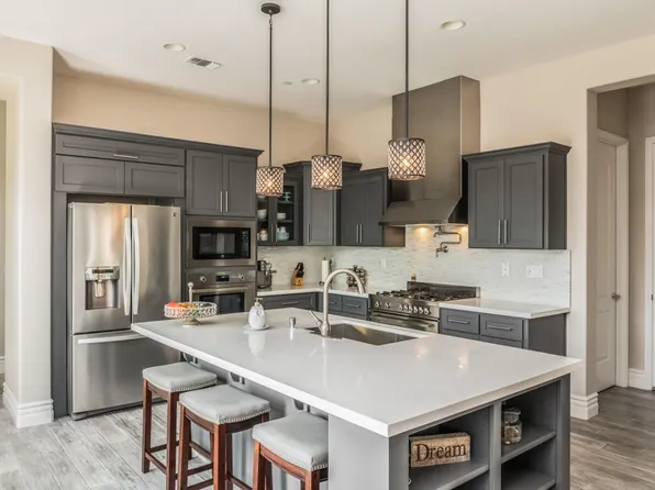 18419 McClellan Cir, Marina, CA 93933