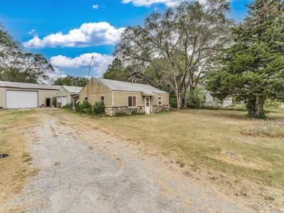 319 N Elm St, Douglass, KS, 67039