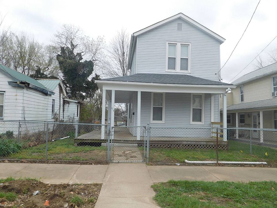 1st image of 612 Cedar St