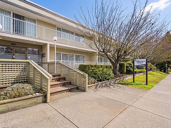 4th image of 1664 56th St #1568353