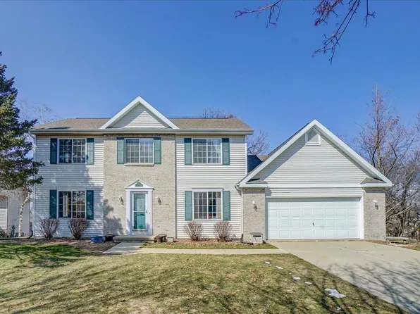810 Brook St, Deforest, WI 53532