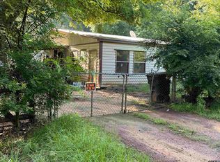 209 Fleetwood Dr, Ore City, TX 75683