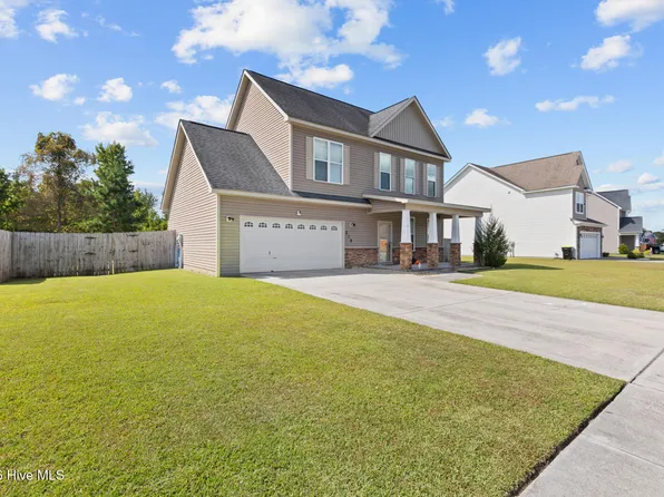 219 Hidden Oaks Drive, Jacksonville, NC 28546