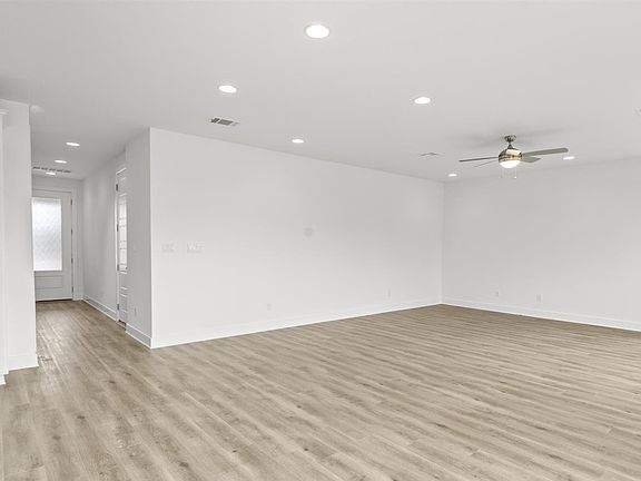 3821 Mesquite Valley Family Room