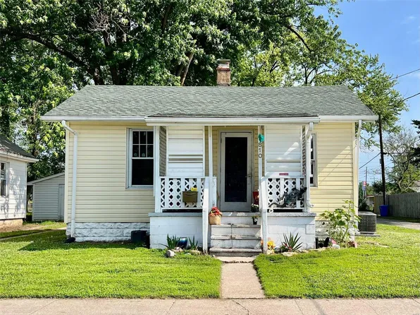 810 Cherry St, East Alton, IL 62024