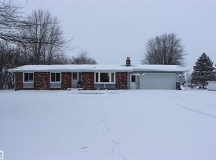 9798 Dolan Rd, Columbus, MI 48063