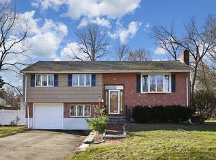 26 Arcadia Rd, Norwood, MA 02062