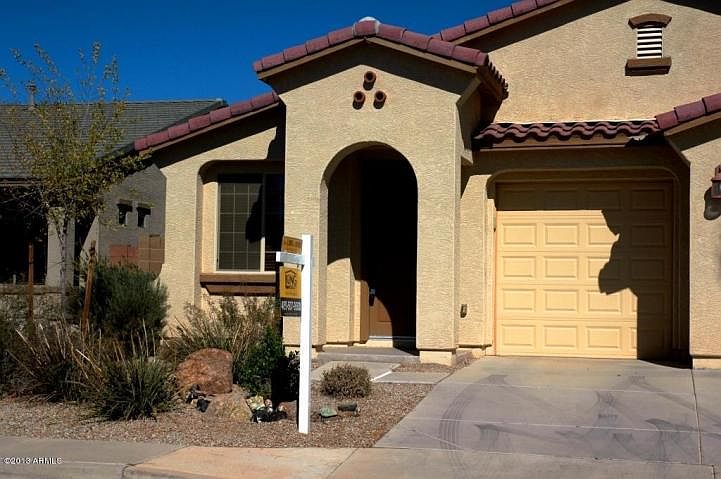 1st image of 856 E Pasture Canyon Dr