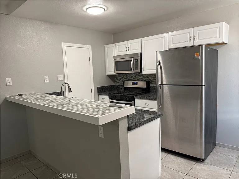 37700 Van Fleet Ave #3 — Photo 5