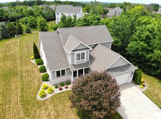 6917 S Carmel Dr, Franklin, WI 53132
