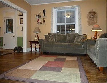 4th image of 1315 Ashland St