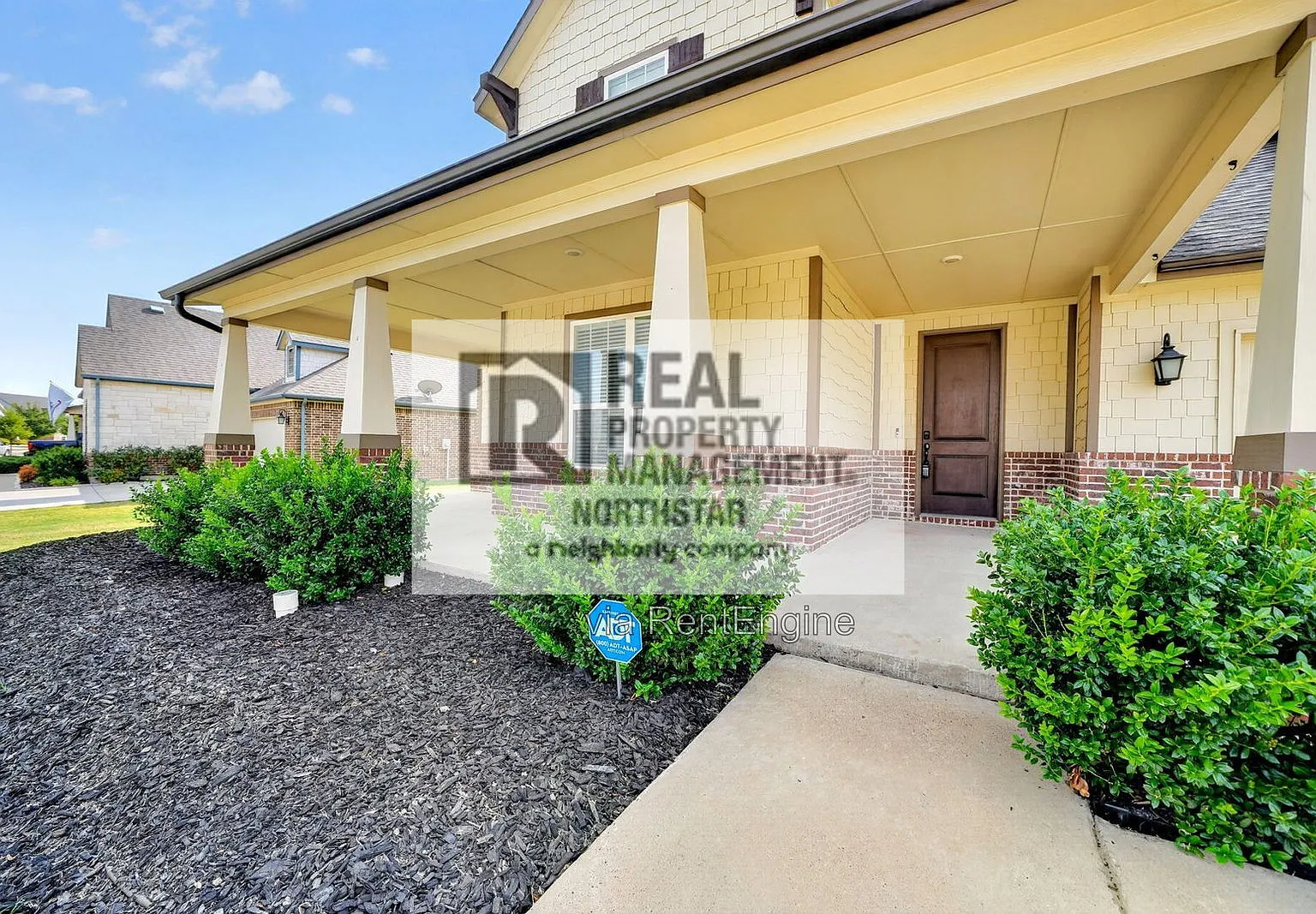 5 bed, 4.0 bath, 3664 sqft, $3,495 — Photo 3