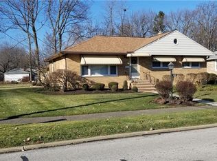 6388 Anita Dr, Parma Heights, OH 44130