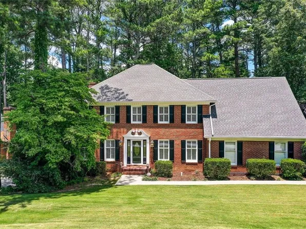 1340 Blyth Walk, Snellville, GA 30078