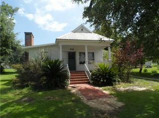 218 E Second St, Pass Christian, MS 39571