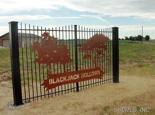 8616 View Point Ln, Troy, IL 62294