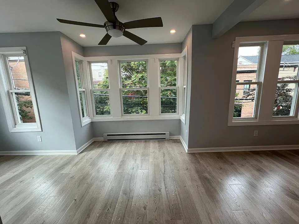 2 N Ferry St