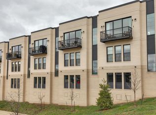 922 12th St #922, Des Moines, IA 50309